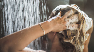 Neden sülfatsız şampuan kullanmalıyız? Sülfatın zararları ve sülfatsız şampuanın yararları