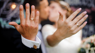 Doğru evlilik yüzüğüne karar vermenize yardımcı olacak 8 adım