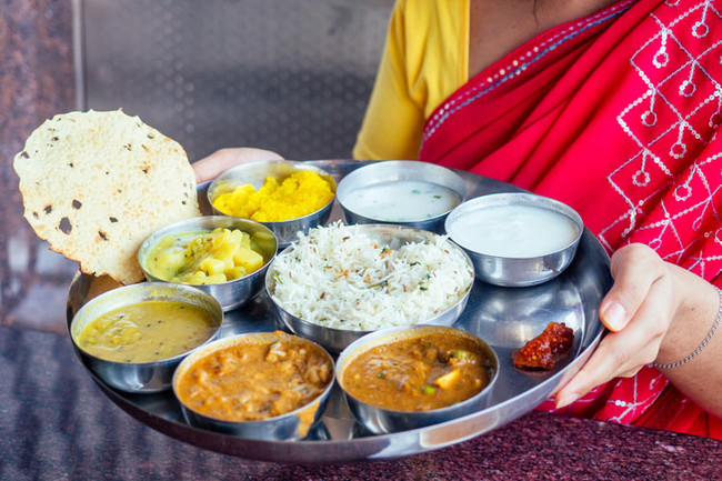 Yemeklerinden baharat damlayan mutfak: Hint yemekleri - Resim : 2