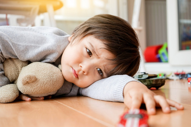 Çocuklarda epilepsi belirtileri nelerdir? Tedavisi nasıl yapılır? - Resim : 1