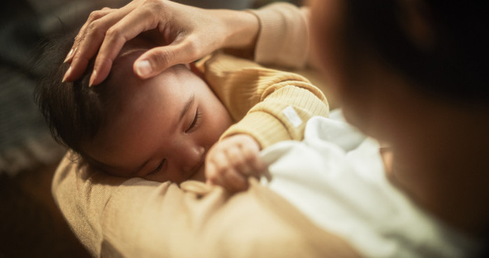 Yaşını doldurmamış bebek sütten kesilince ne yapmak gerekir? Bağışıklığını güçlü tutmak için ne yapılmalı? - Resim : 1