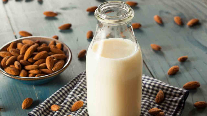 Tam ayarında 7 vegan süt tarifi: Yulaf, kaju, badem, fındık, pirinç, Hindistan cevizi ve soya sütü tarifleri bitkisel süt sevenlere - Resim : 1