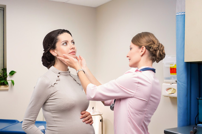 Gebelikte tiroit takibi nasıl yapılır? Gebelikte tiroit yüksekliğinin zararları neler? 12 soruda gebelikte tiroit - Resim : 3