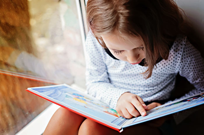 Çocuklara kitap okumanın faydaları nelerdir? Kitap okumanız için 6 neden - Resim : 1