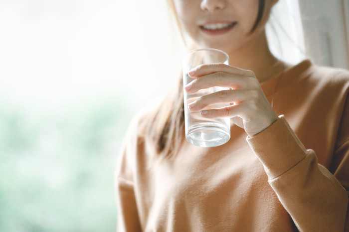 Neden düzenli olarak ılık su içmelisiniz? İşte şaşırtıcı 7 neden - Resim : 1