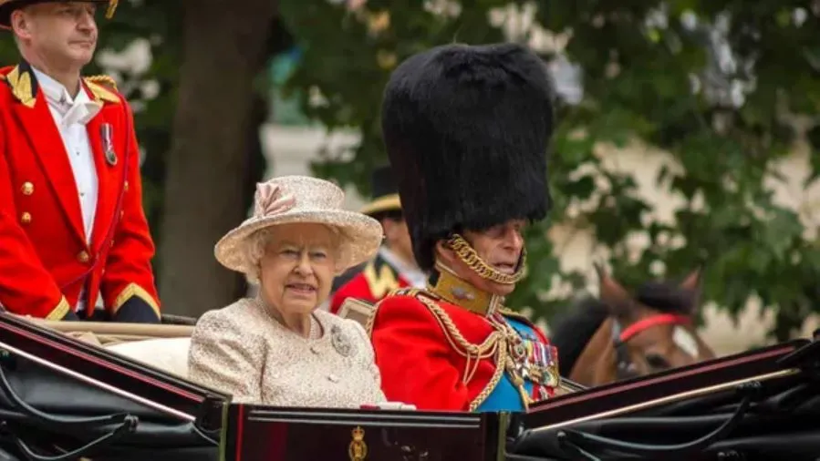 Prens Harry cenazeye katılıyor, Meghan Markle katılamıyor
