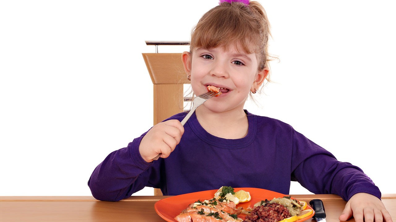 Et yemeyen çocuklar nasıl beslenmeli?