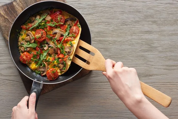 Kahvaltı için 5 değişik omlet tarifine ne dersiniz?
