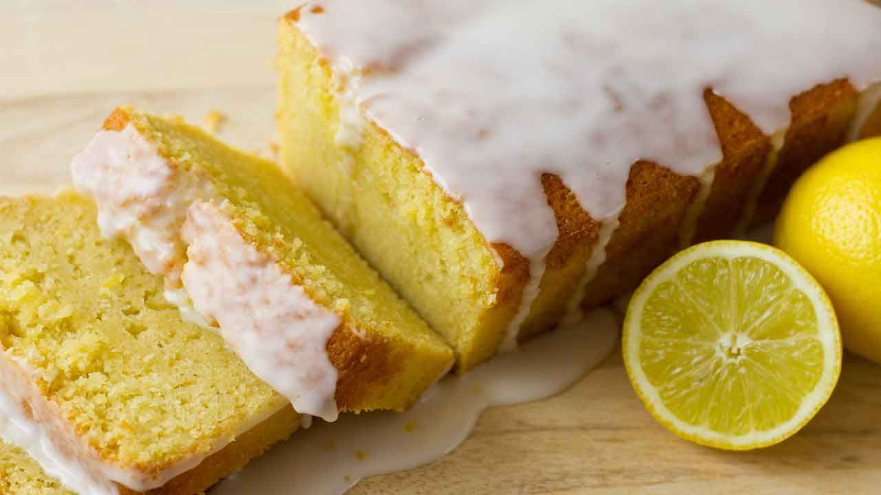 Çay keyfinizi katlayacak 5 kek tarifi