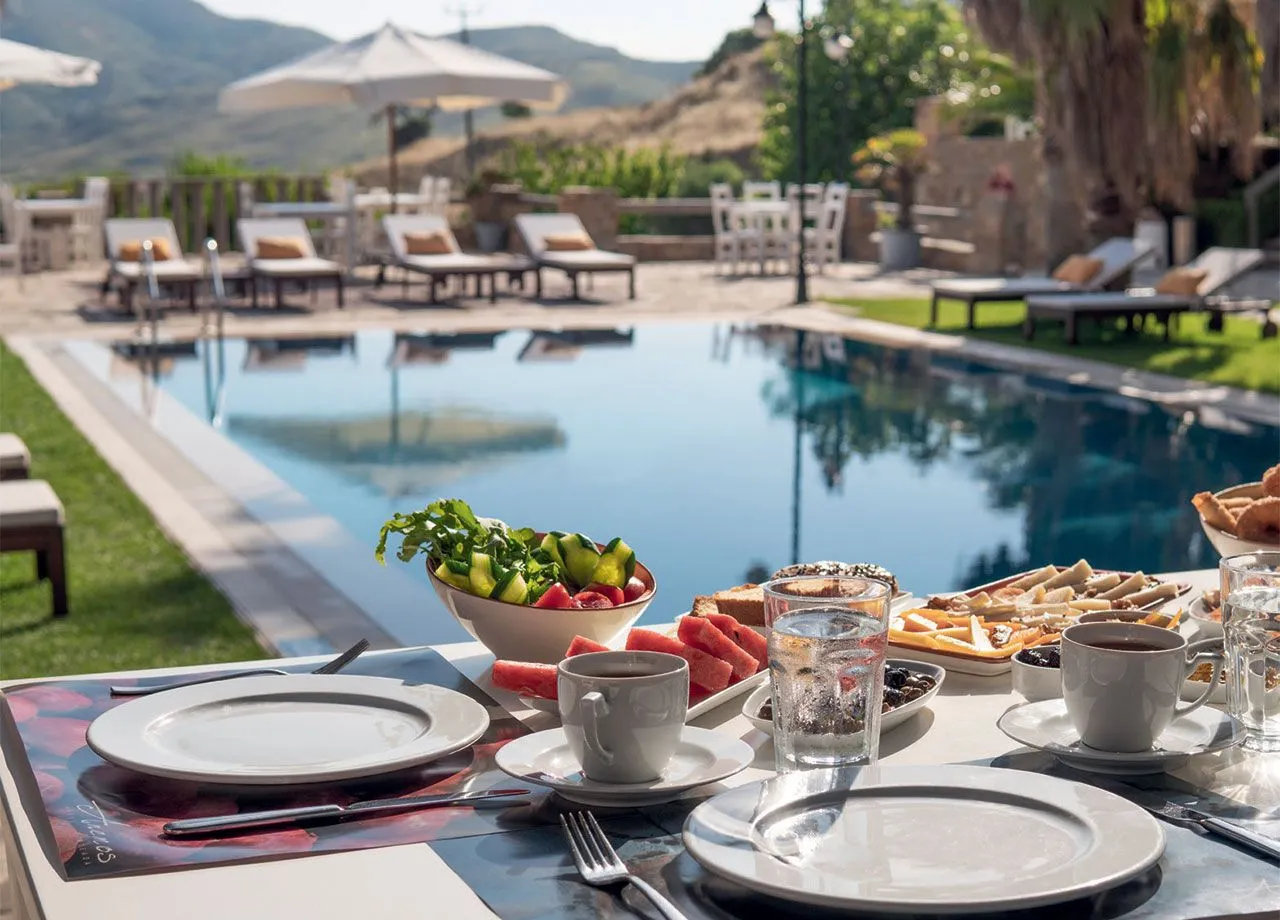 Saffet Emre Tonguç’tan Çanakkale’den Antalya’ya 20 butik otel önerisi (2021) Saffet Emre Tonguç’tan Çanakkale’den Antalya’ya 20 butik otel önerisi (2021)