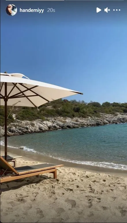 Hande Erçel ve Kerem Bürsin'den yeni fotoğraflar var