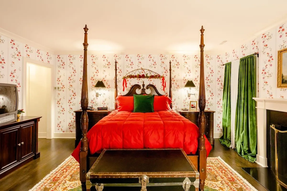 Evde Tek Başına (Home Alone) filminin çekildiği ev Airbnb'de kiralık