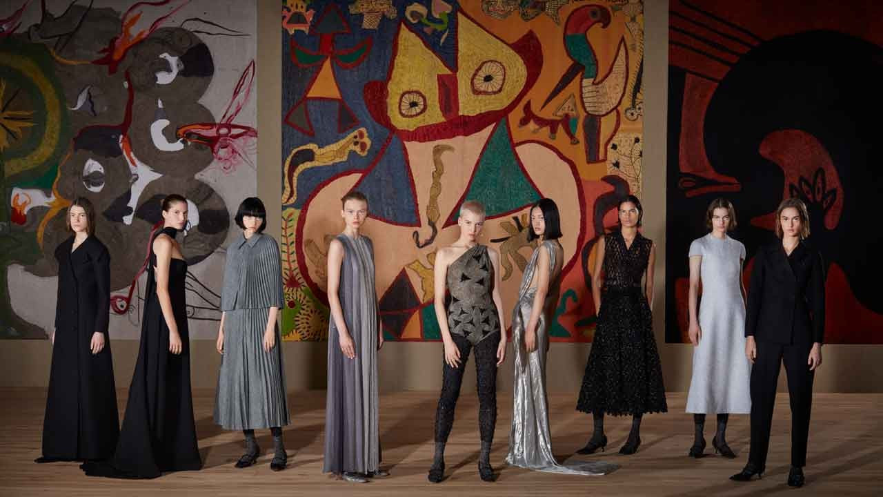 Canlı dokunuşlar:Dior Haute Couture ilkbahar-yaz 2022 koleksiyonu