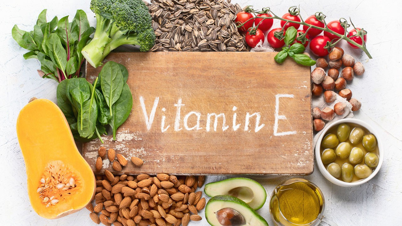 E vitamini faydaları neler, hangi besinlerde bulunur? E vitamini eksikliği belirtileri neler?