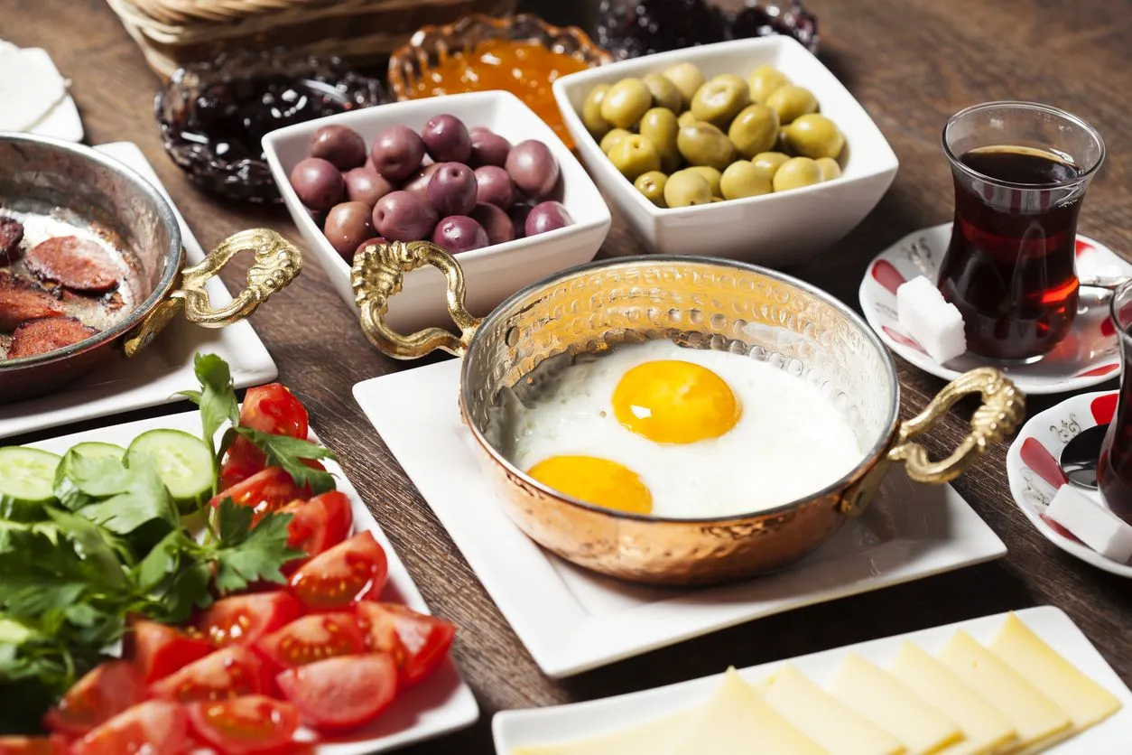 Uzmanı açıkladı: Ramazan Bayramı’nı sağlıklı geçirmek için 6 öneri