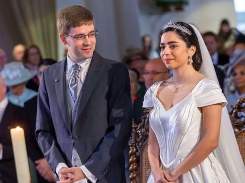 Hande Macit nasıl gerçek bir düşes oldu? Tesadüfen tanıştılar... Sonrası peri masalı