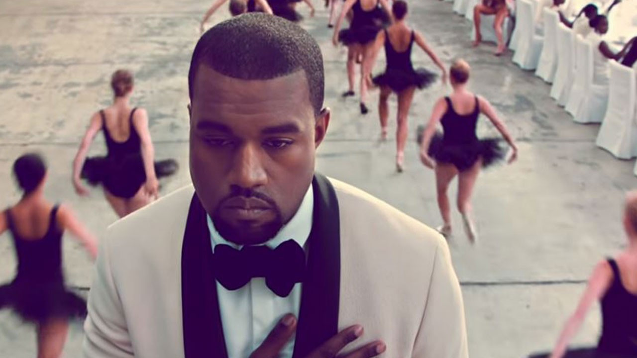 Kanye West sosyal medya platformu Parler’i satın alıyor