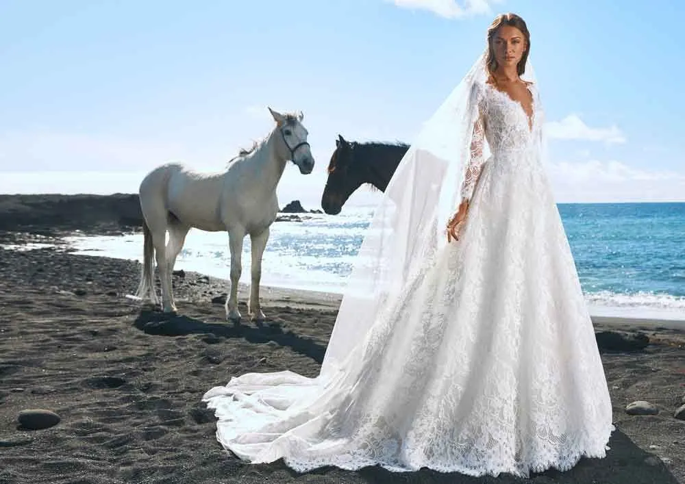 Pronovias, 2023 gelinlik koleksiyonu JOY ve öne çıkan modeller