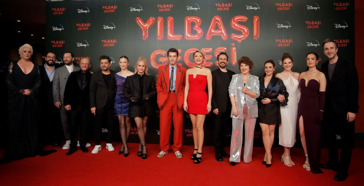 Gülse Birsel imzalı 'Yılbaşı Gecesi'nin özel gösterimi yapıldı