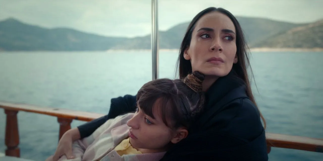 Biz Kimden Kaçıyorduk Anne?'nin Bambi'si Eylül Tumbar kimdir? Yakından tanıyalım