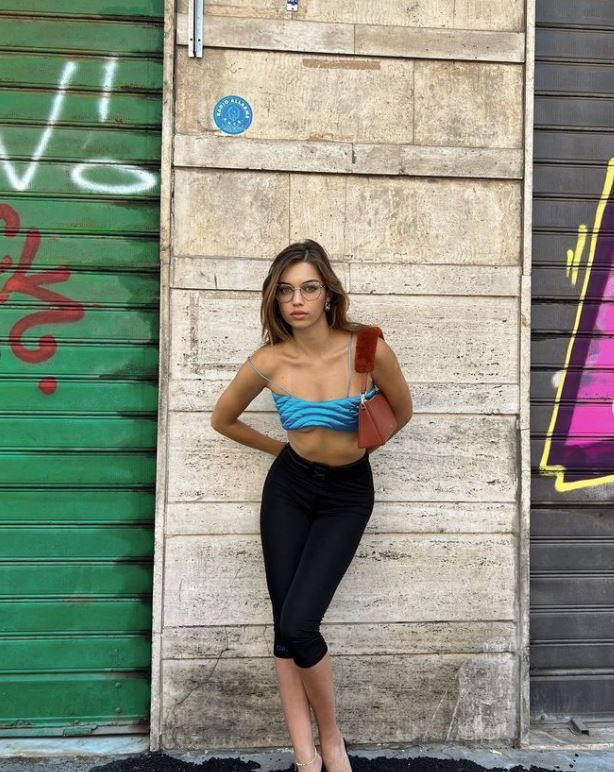 Yalı Çapkını'nın Seyran'ı Afra Saraçoğlu'ndan İtalya paylaşımları
