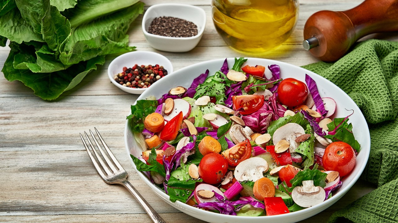 Salata yemek canınızı sıkmasın: Salatadan keyif almanın yolları