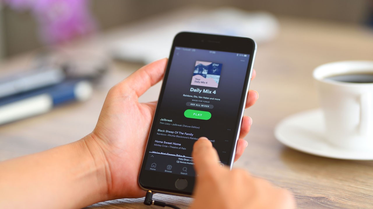 2023 yazında Türkiye'de Spotify'da en çok dinlenen 20 şarkı