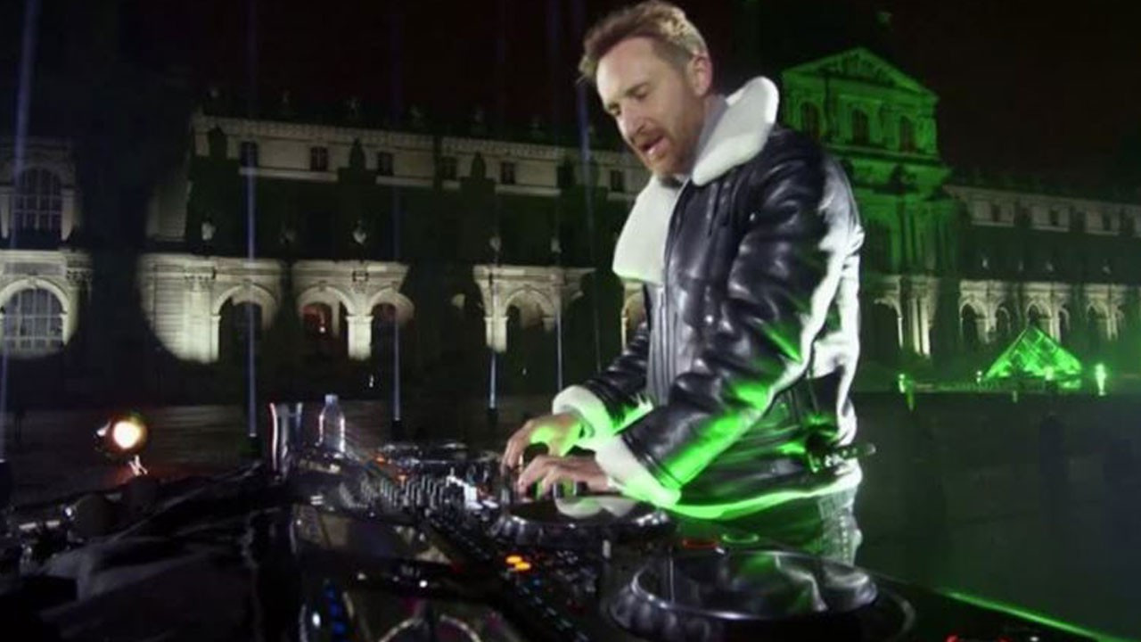 DJ David Guetta virüse yakalandı İstanbul konserleri iptal edildi