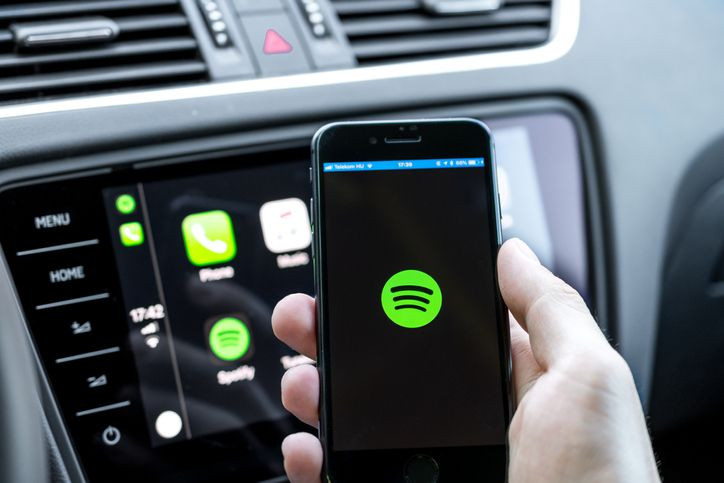 Türkiye'de Spotify'da 10 yılda en çok dinlenen şarkı ve şarkıcılar açıklandı: Müzik zevki nasıl değişti?