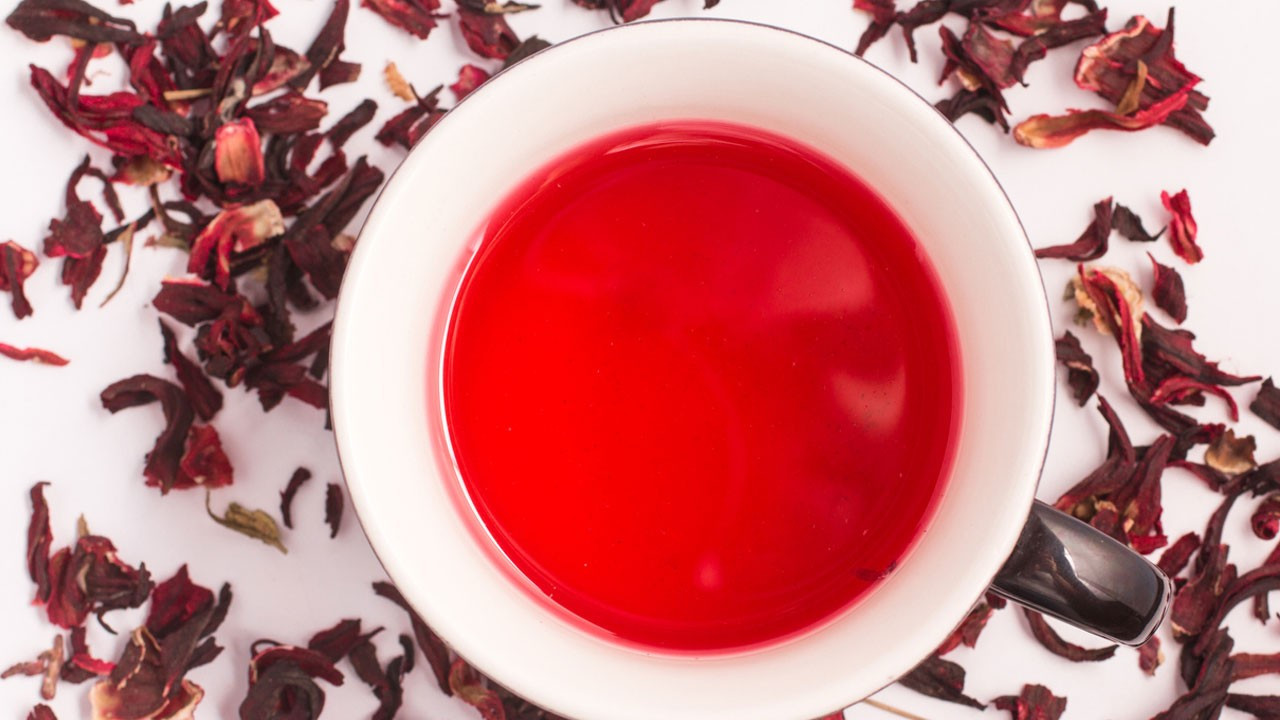 Hibiskus çayının faydaları ve zararları nelerdir?