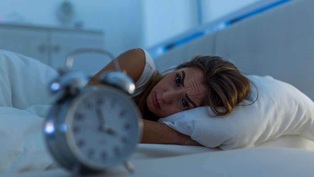 Yeterince uyumadığınızda bağışıklık sisteminize ne olur?