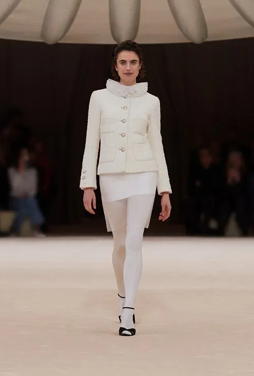 Chanel, İlkbahar/Yaz 2024 koleksiyonunu tanıttı