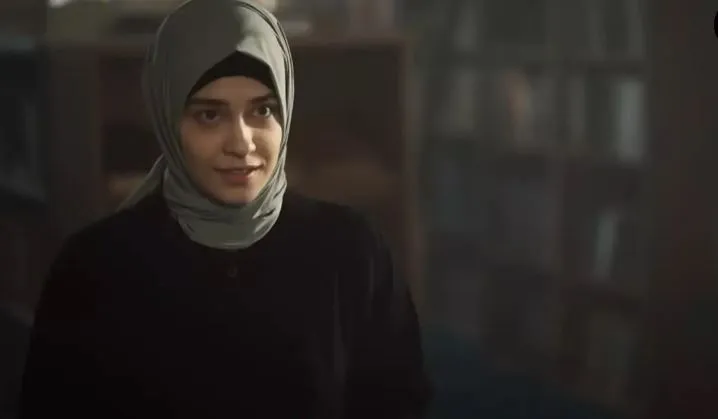 Kızıl Goncalar'ın Feyza'sı Zehra Kelleci kimdir? İşte gerçek hayattaki hali