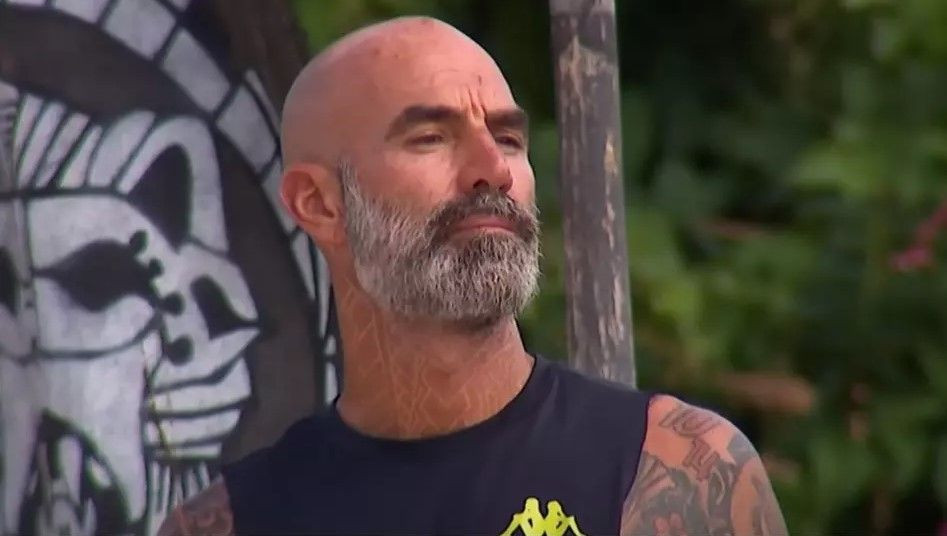 Survivor yarışmacısı Bozok'un gençliği herkesi kendine hayran bıraktı