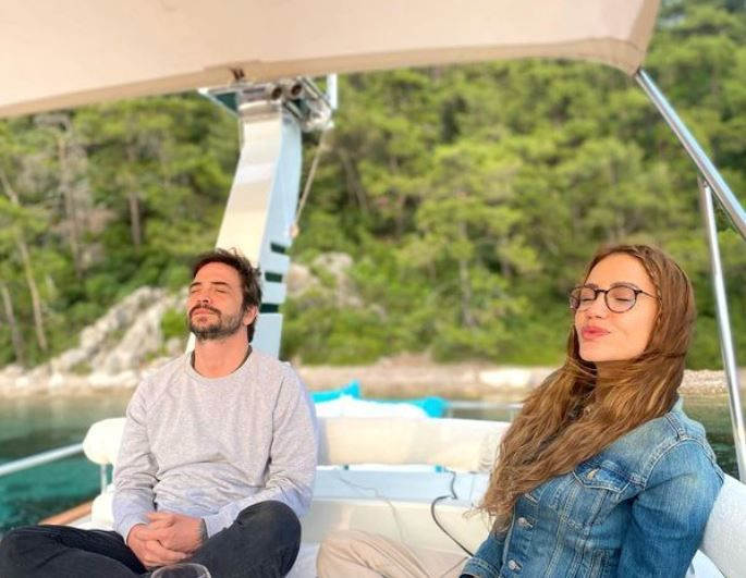 Ahmet Kural ile Çağla Gizem Şahin'in oğlu Amerika'da doğacak