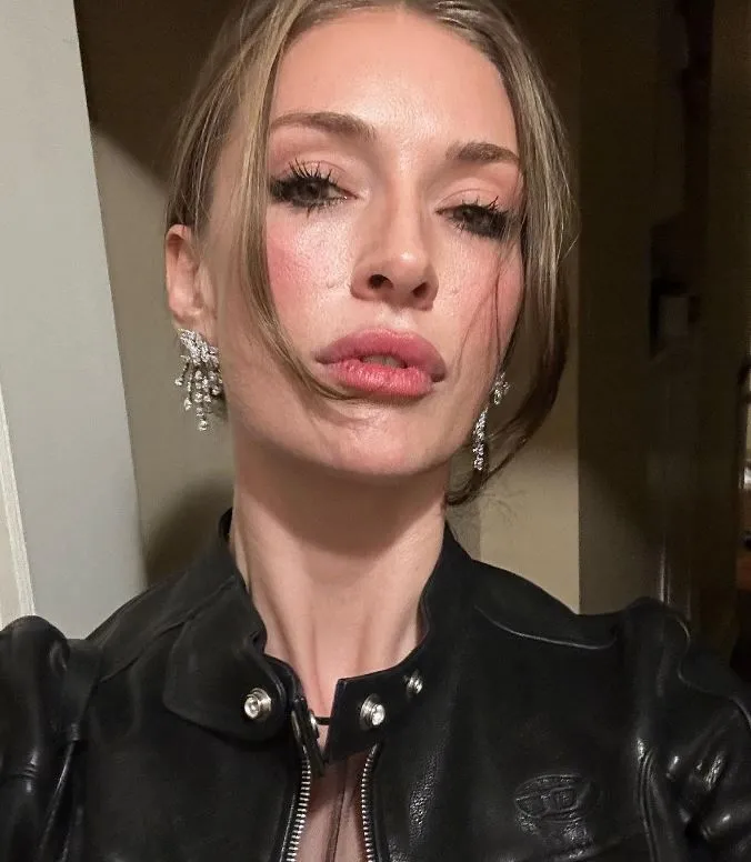 Yasemin Kay Allen: Annem benden hala güzel