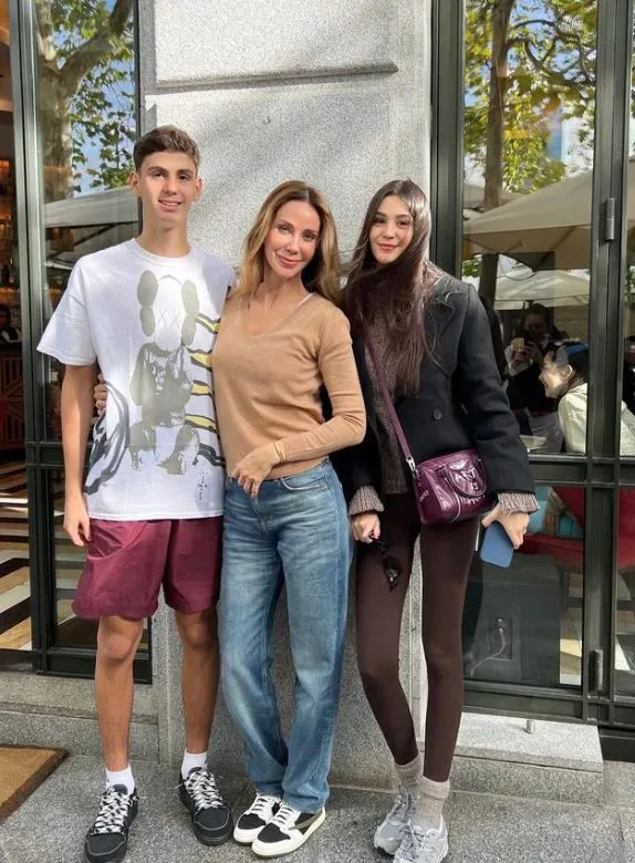 Demet Şener ile İbrahim Kutluay'ın oğlu Ömer 15 yaşına girdi! Şener'in sözleri duygulandırdı