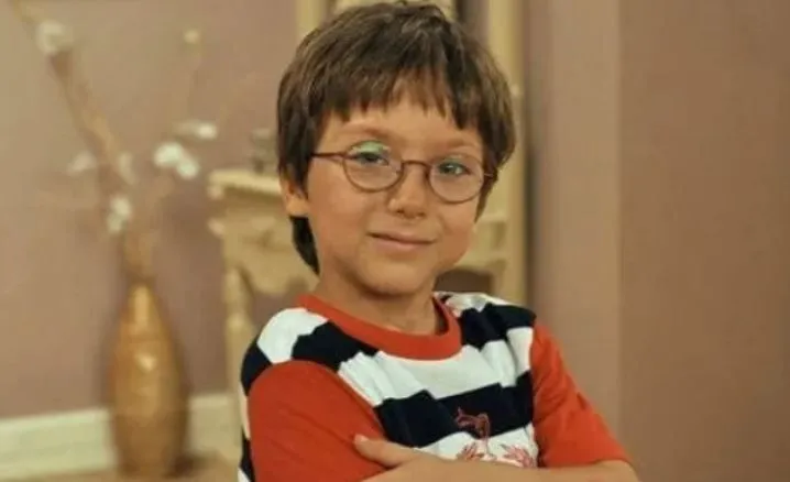 Çocuklar Duymasın'ın Beton Orçun'u Alp Eren Khamis büyüdü! Son halini görenler tanıyamadı Çocuklar Duymasın'ın Beton Orçun'u Alp Eren Khamis büyüdü! Son halini görenler tanıyamadı