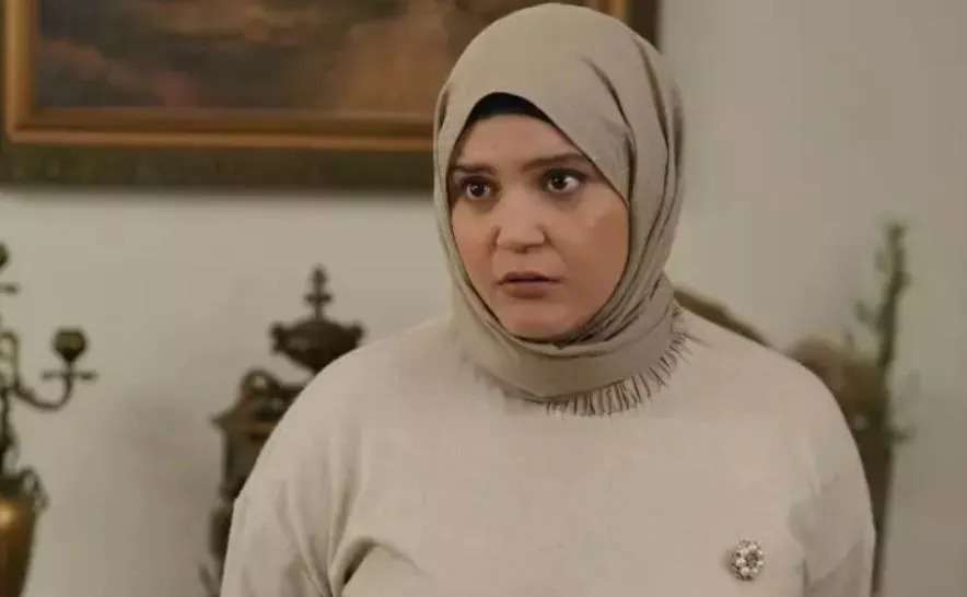 Kızılcık Şerbeti'nin Nilay'ı Feyza Civelek'ten senaryoyla ilgili tüyolar