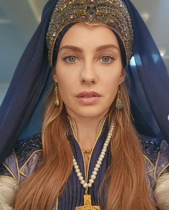 Tuba Ünsal: Çocuklarım ikinci el kıyafetle büyüdüler