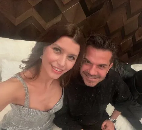 Beren Saat ve Kenan Doğulu'dan yeni aşk pozu