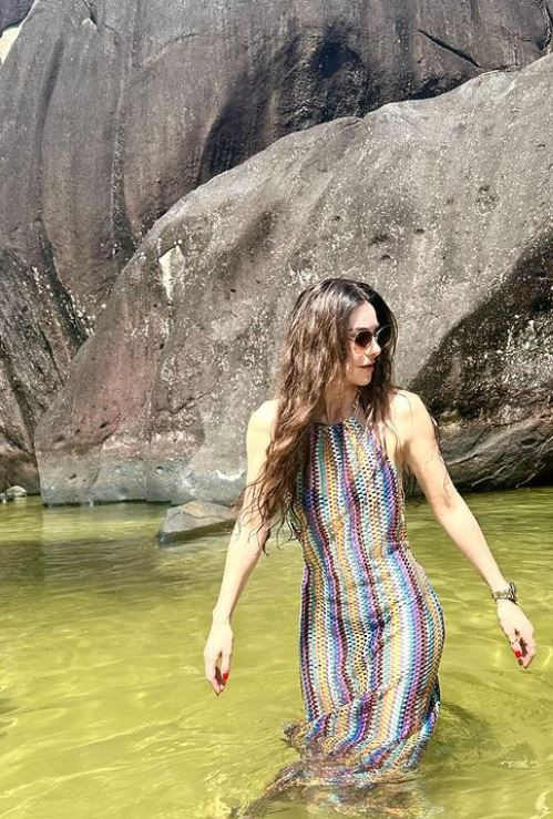 Defne Samyeli, Maldivler'e gitti! Tatil pozlarını paylaştı