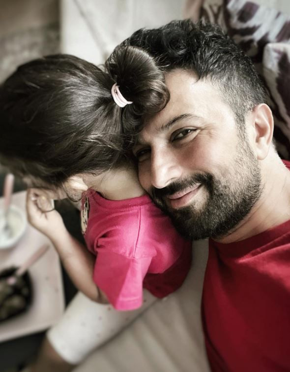 Tarkan'ın eşi Pınar Tevetoğlu: Harika bir baba