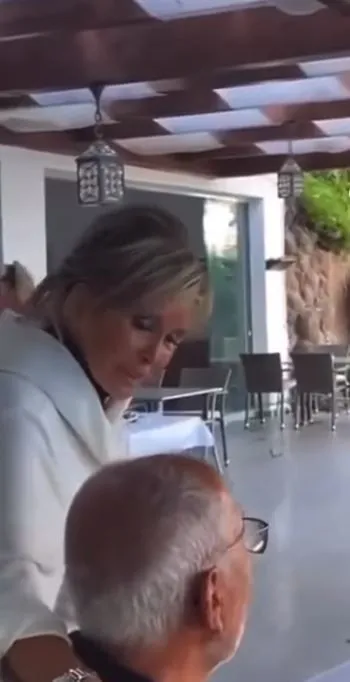Yeşilçam yıldızı Filiz Akın'dan 30 yıllık eşine duygusal yıldönümü mesajı