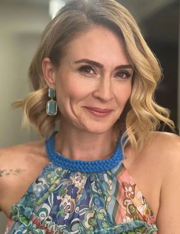 Ceyda Düvenci'den Bülent Şakrak ve ihanet sorularına cevap: Bazen sessizlik en güzel cevaptır Ceyda Düvenci'den Bülent Şakrak ve ihanet sorularına cevap: Bazen sessizlik en güzel cevaptır