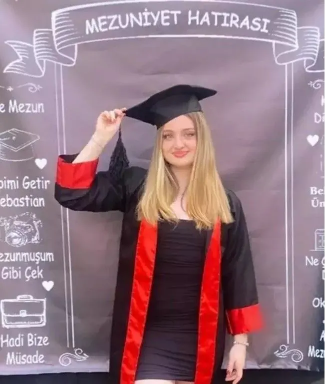 'Nafaka' krizi yaşayan Hilal Özdemir ile Hazım Körmükçü'nün kızı mezun oldu
