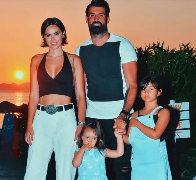 Volkan Demirel ve Zeynep Sever boşanıyor mu? Ünlü isimden açıklama geldi