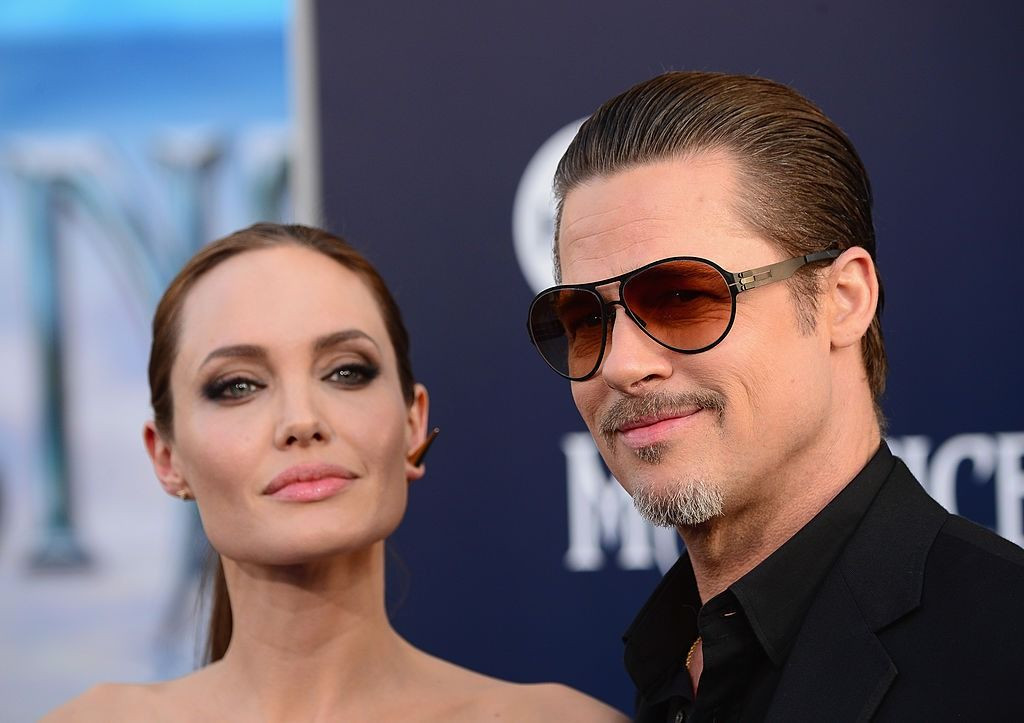 Angelina Jolile ile Brad Pitt'in kızı Vivienne babasının soyadını bıraktı