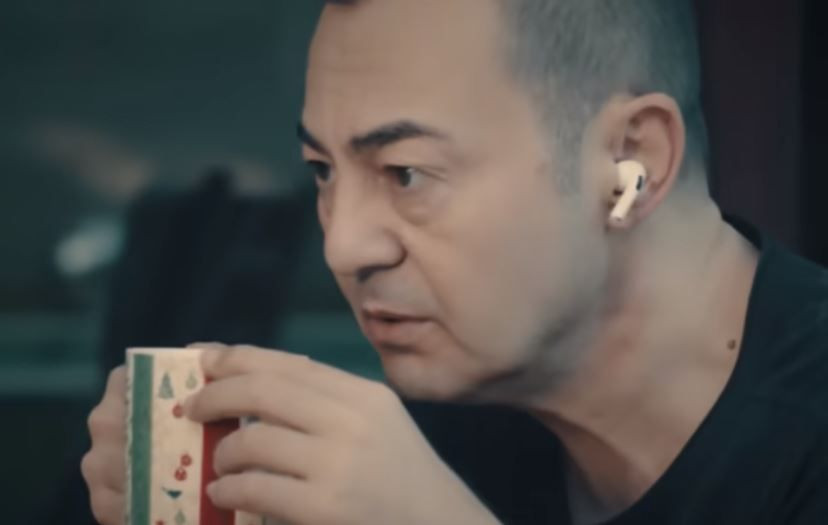 Serdar Ortaç: “Her şeyimi kaybettim, dönüp evim yansa bakmam"