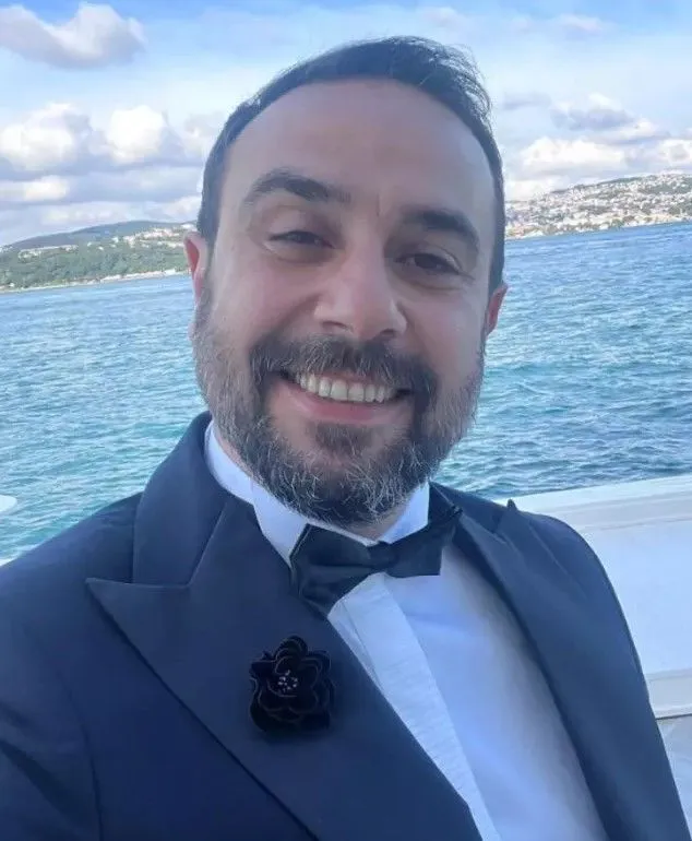 Kızılcık Şerbeti'nin Zülkar'ı ünlü oyuncu ile kardeş çıktı